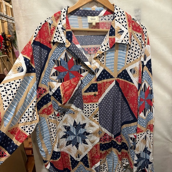 Boho/Western oversized button up - Picture 2 of 2